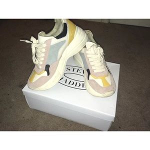 Steve Madden sneakers